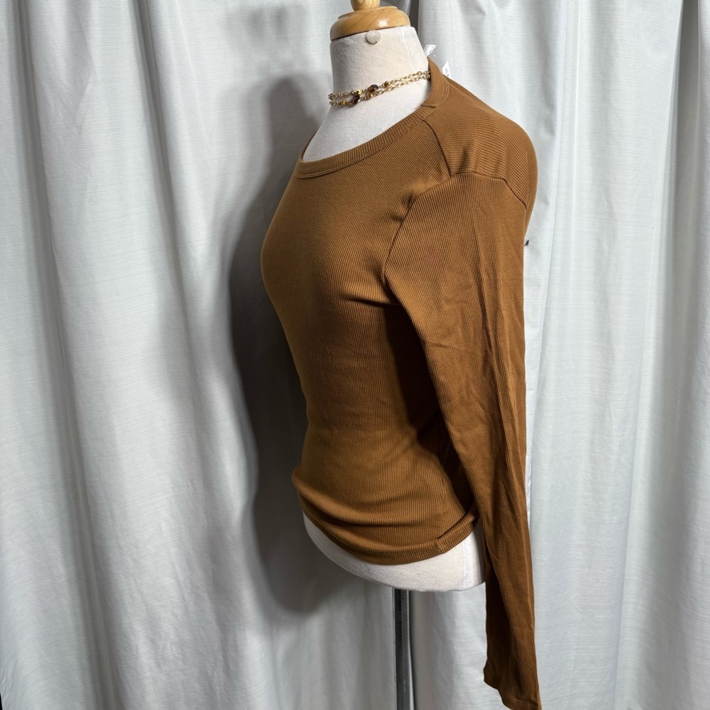 Joe Fresh Camel Brown Ribbed Long Sleeve Scoop Neck Top Size M NWT Essential - Picture 4 of 6